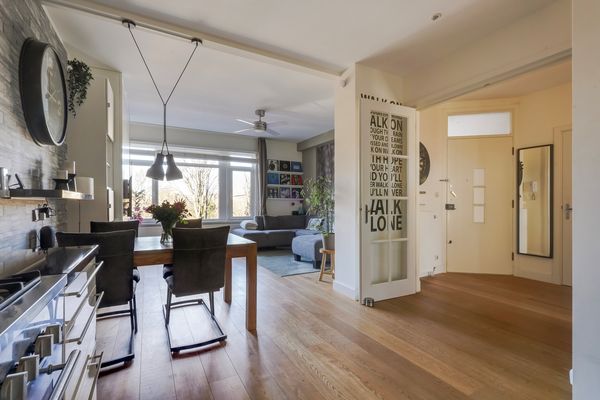 Laan van Meerdervoort 1300, Den Haag