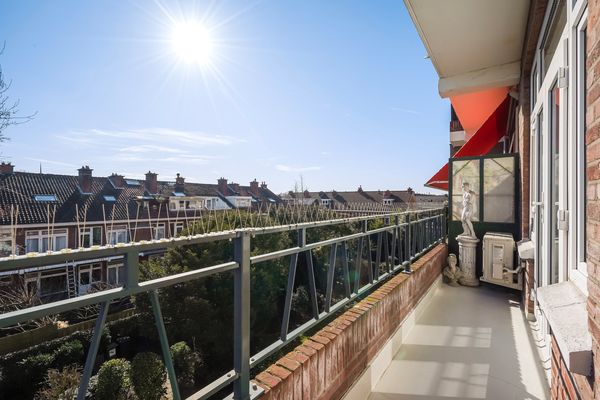 Laan van Meerdervoort 1300, Den Haag