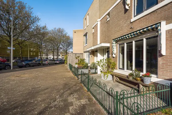 Ru Paréstraat 7, Den Haag