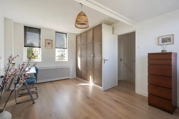 Ru Paréstraat 7, Den Haag
