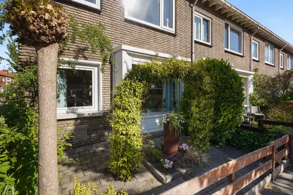 Polsbroekstraat 80, Den Haag