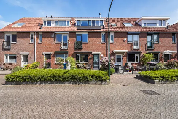 Binnenweg 23