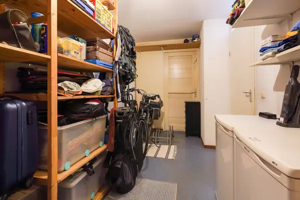 Laan van der Kroft 52, Den Haag