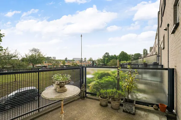 Laan van der Kroft 52, Den Haag