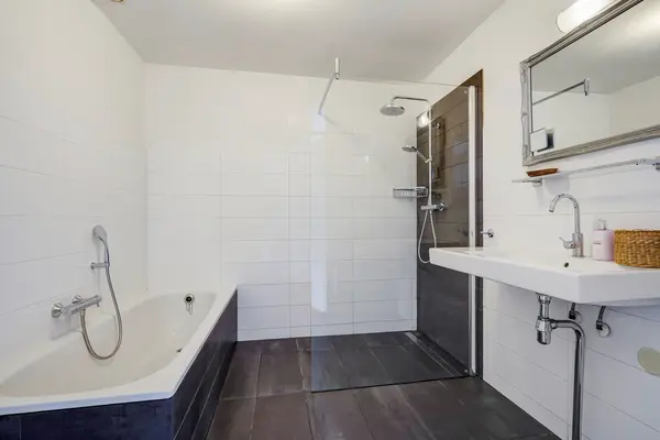 Laan van der Kroft 52, Den Haag
