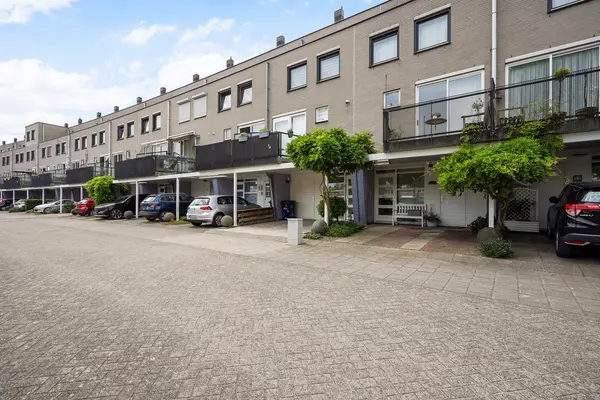 Laan van der Kroft 52, Den Haag