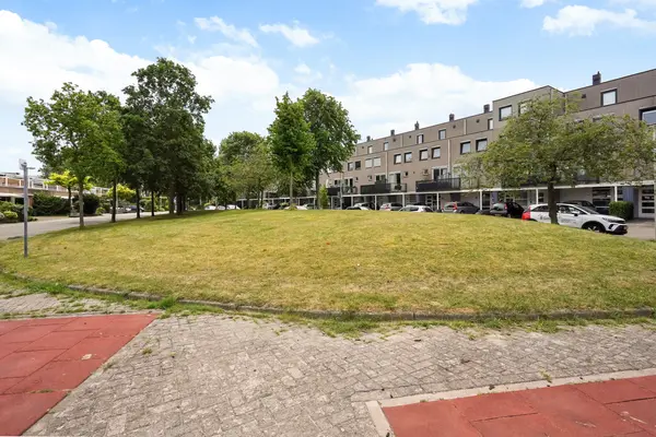 Laan van der Kroft 52, Den Haag
