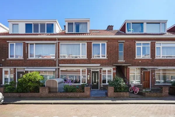 Leersumstraat 92, Den Haag