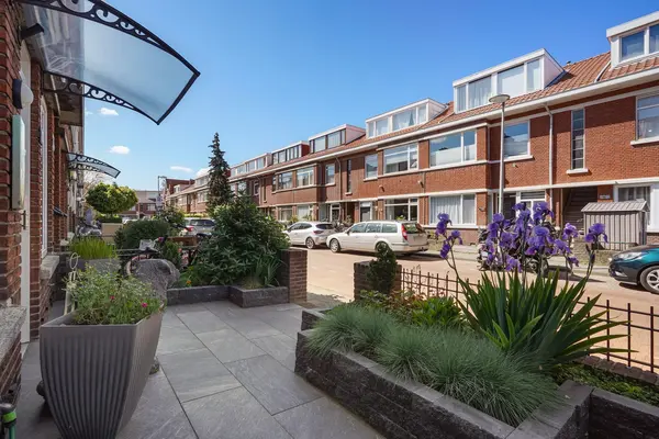Leersumstraat 92, Den Haag