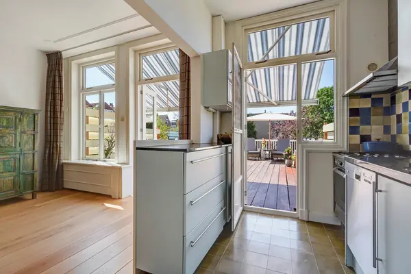 1e De Riemerstraat 12, Den Haag