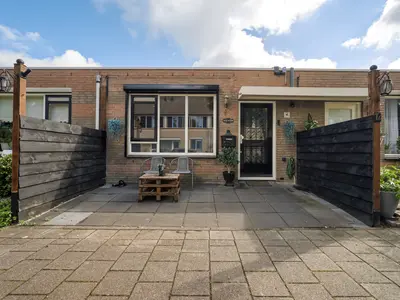 Foto 1 van Bermudablauw 12