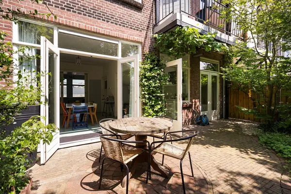 Lekstraat 89, Den Haag