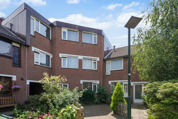 Sepiahof 17, Voorburg