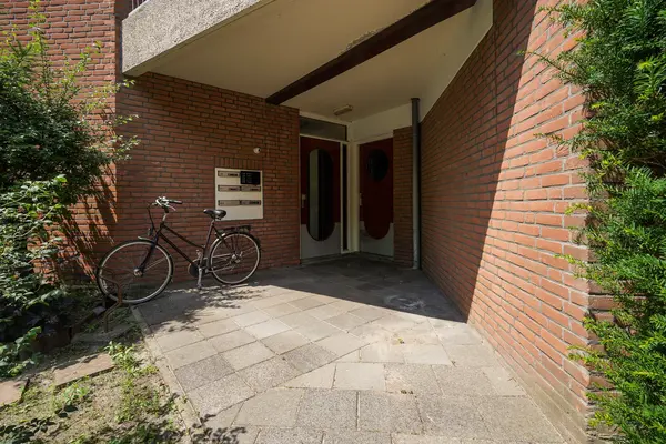 Sepiahof 17, Voorburg