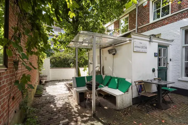 Malakkastraat 94, Den Haag