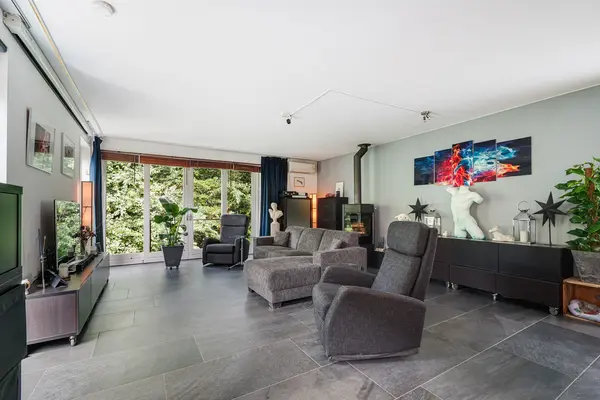 Biancaland 63, Den Haag