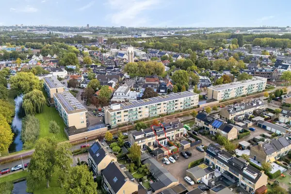 Schaatsbaan 25, BARENDRECHT