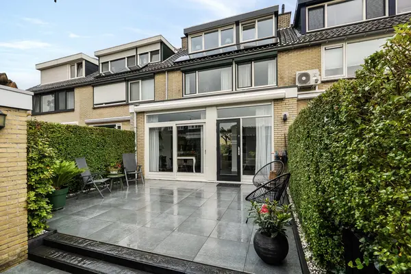 Schaatsbaan 25, BARENDRECHT