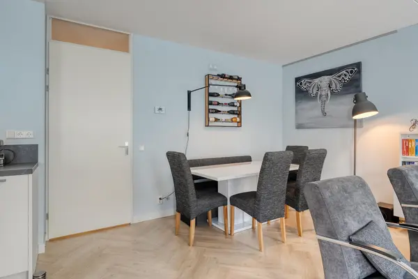 Burgemeester Brouwerstraat 83, ZWIJNDRECHT