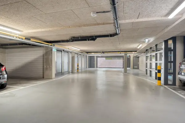 Burgemeester Brouwerstraat 83, ZWIJNDRECHT