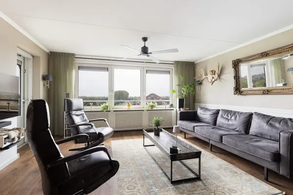 Riederstee 35, BARENDRECHT