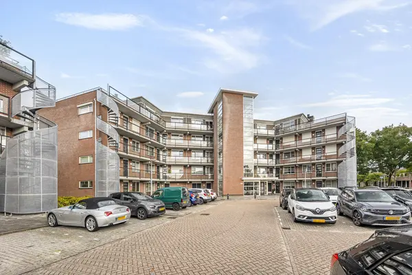 Cuypersdreef 140, BARENDRECHT