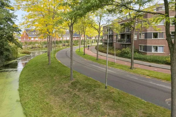 Cuypersdreef 140, BARENDRECHT