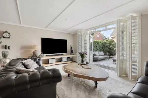 Roentgenhaven 5, BARENDRECHT
