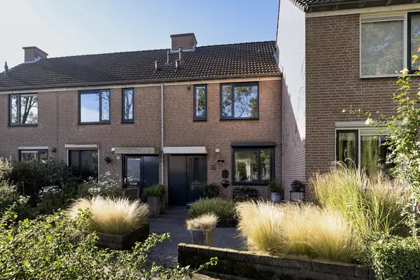 Arent Maertensvliet 83, BARENDRECHT