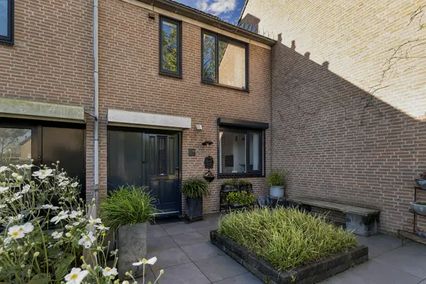 Arent Maertensvliet 83, BARENDRECHT