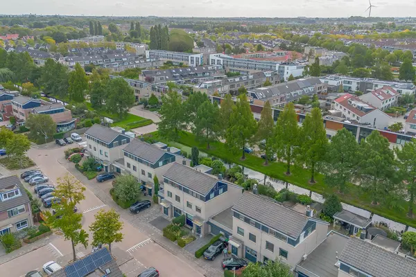 Koraallaan 10, BARENDRECHT