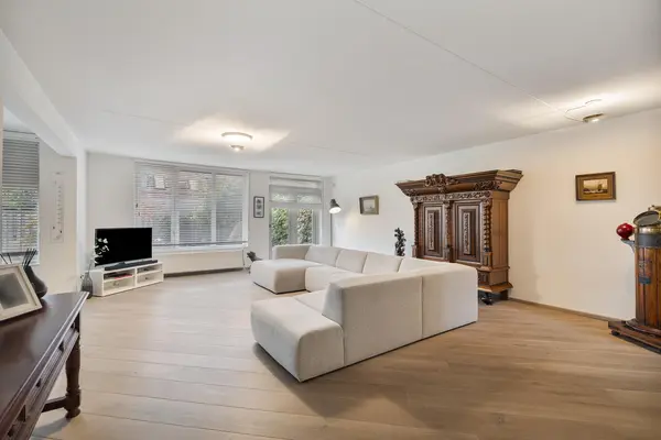 Riederhof 15, BARENDRECHT