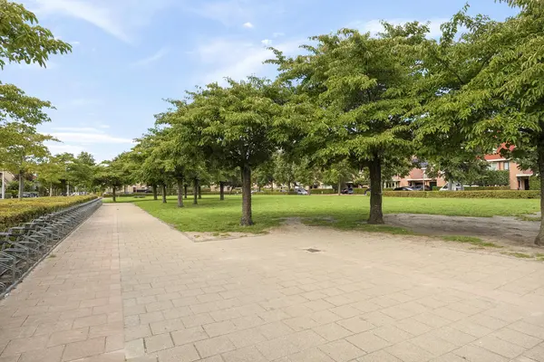 Riederhof 15, BARENDRECHT