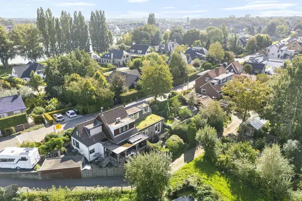 Noldijk 150, BARENDRECHT