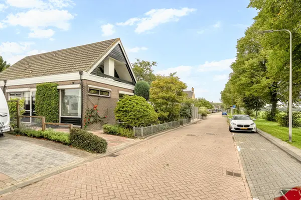 Oosteinde 1, HEERJANSDAM