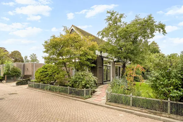 Oosteinde 1, HEERJANSDAM