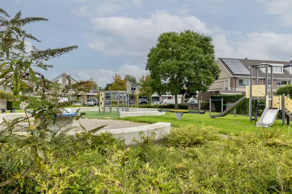 Van der Meulenstraat 21, BARENDRECHT