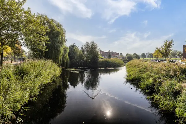 Middeldijkerplein 224, BARENDRECHT