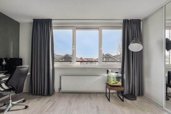 Topaaslaan 16, RHOON