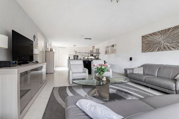 Van der Linden-akker 1, BARENDRECHT