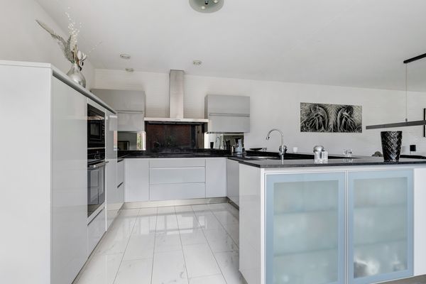 Van der Linden-akker 1, BARENDRECHT