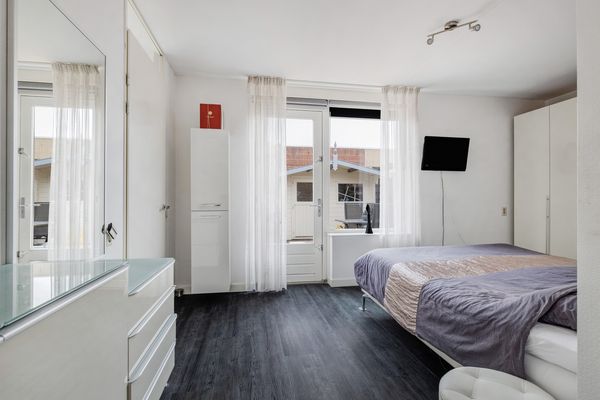 Van der Linden-akker 1, BARENDRECHT