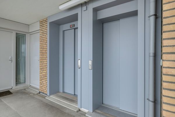 Middeldijkerplein 136, BARENDRECHT