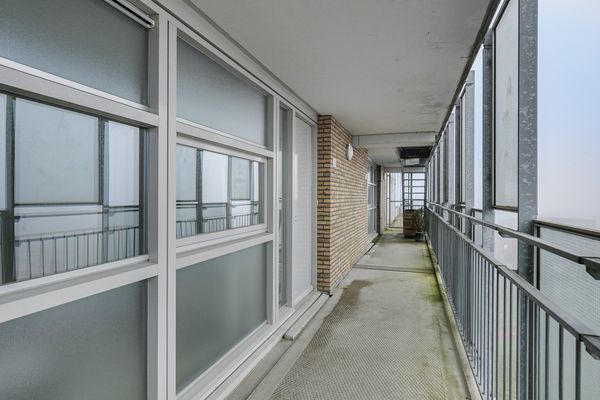 Middeldijkerplein 136, BARENDRECHT