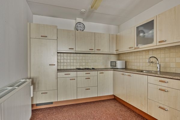 Middeldijkerplein 136, BARENDRECHT