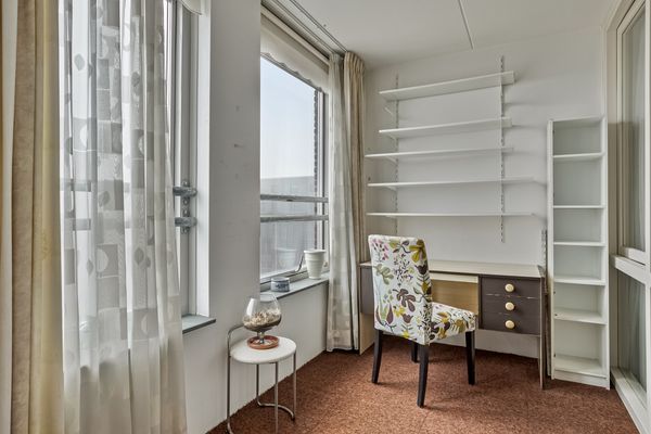 Middeldijkerplein 136, BARENDRECHT