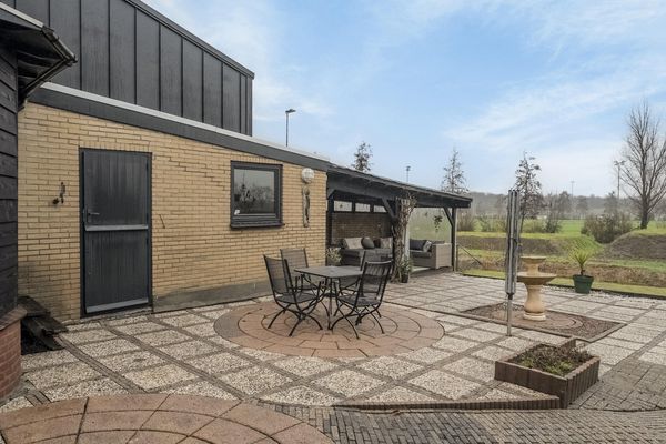 Voordijk 518, BARENDRECHT