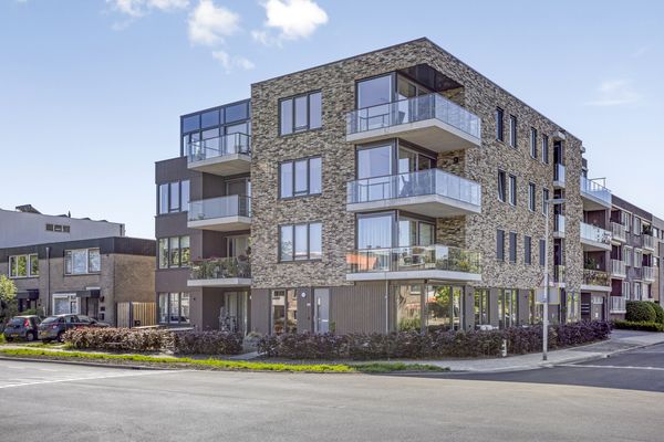 Binnenlandse Baan 106