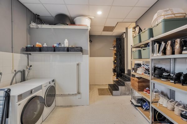 Charloisse Lagedijk 511, ROTTERDAM