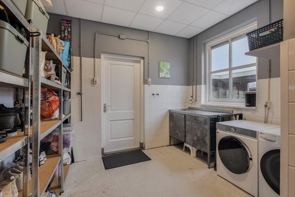 Charloisse Lagedijk 511, ROTTERDAM